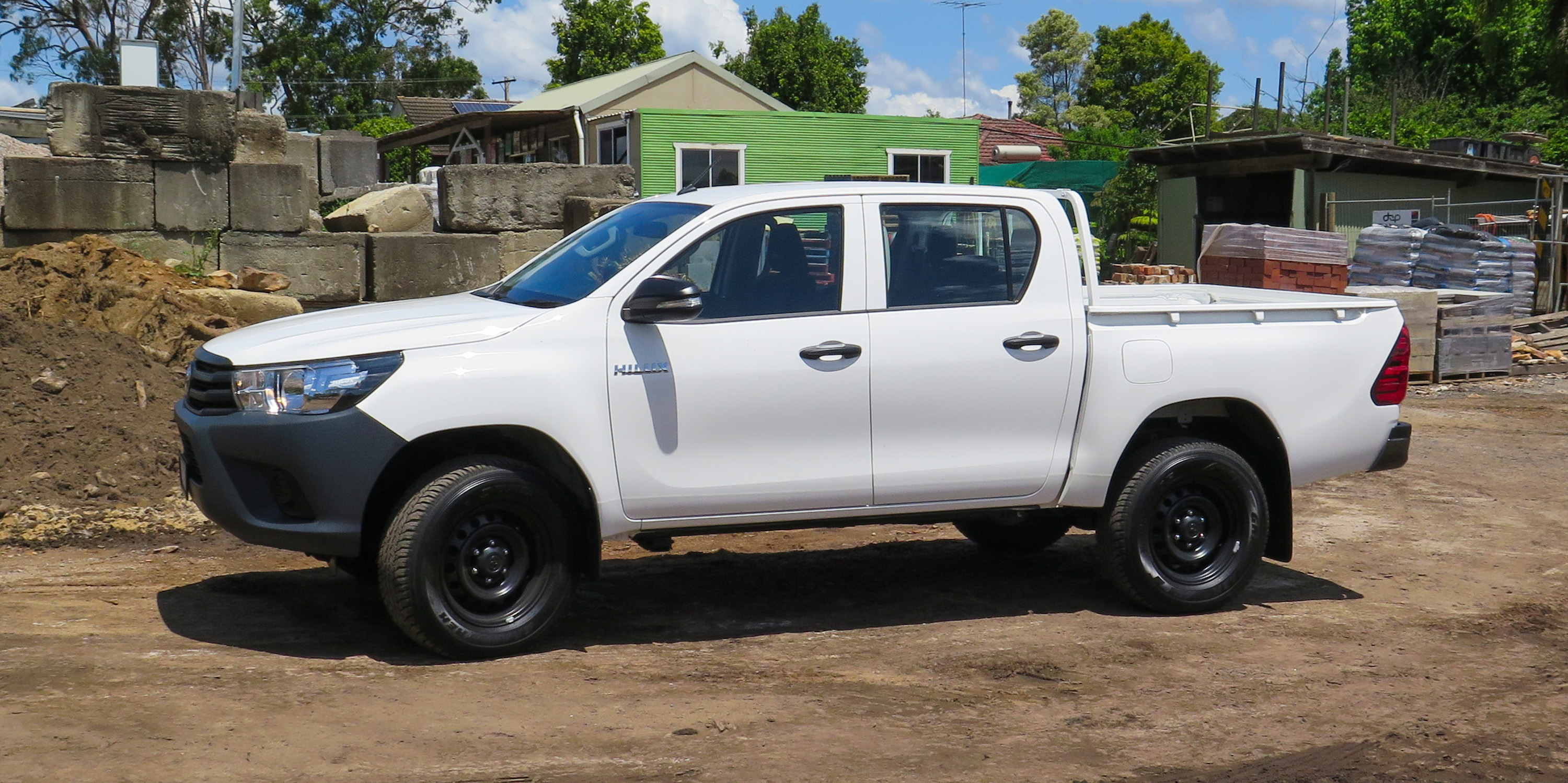 toyota hilux workmate review #6