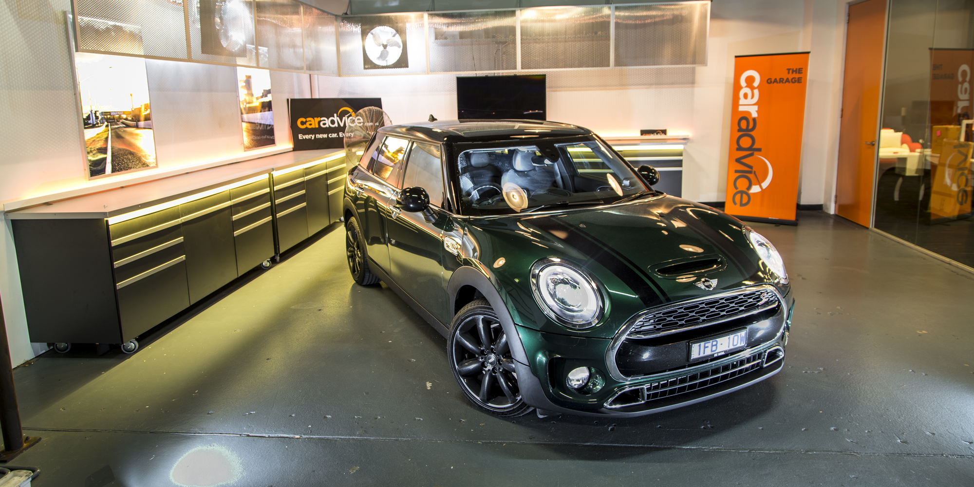 2016 Mini Cooper S Clubman (F54) Review 