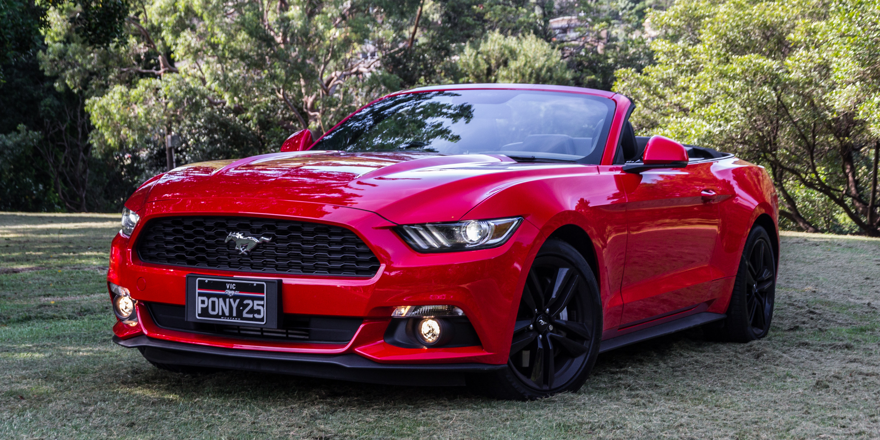 Ford Mustang (2016-2017) цены и характеристики, фотографии ...
