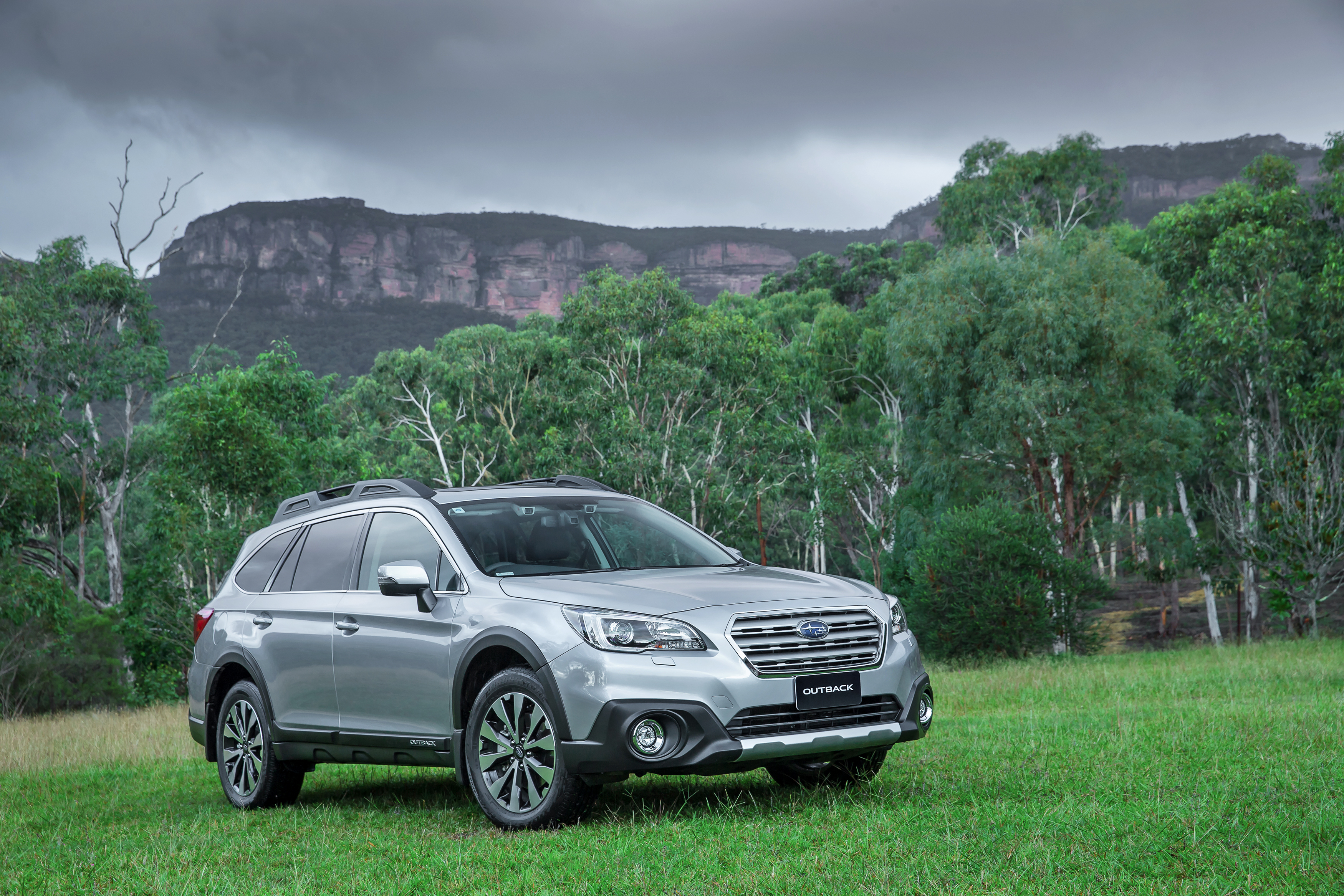 2016 Subaru Outback pricing and specifications Photos (1