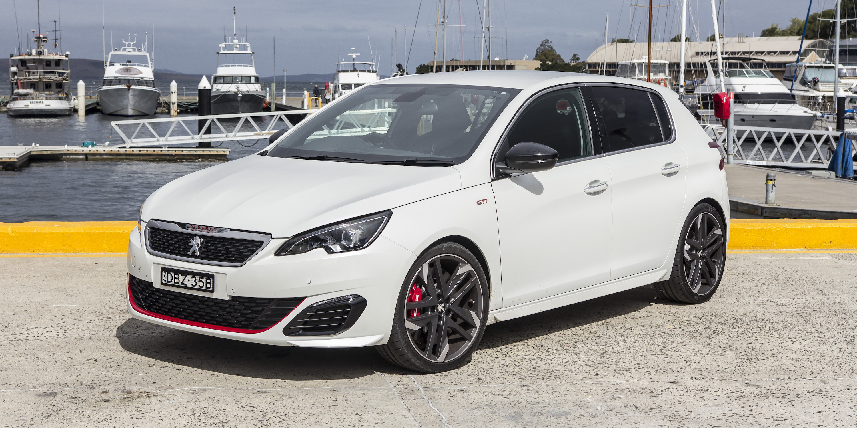 2016 Peugeot 308 GTi