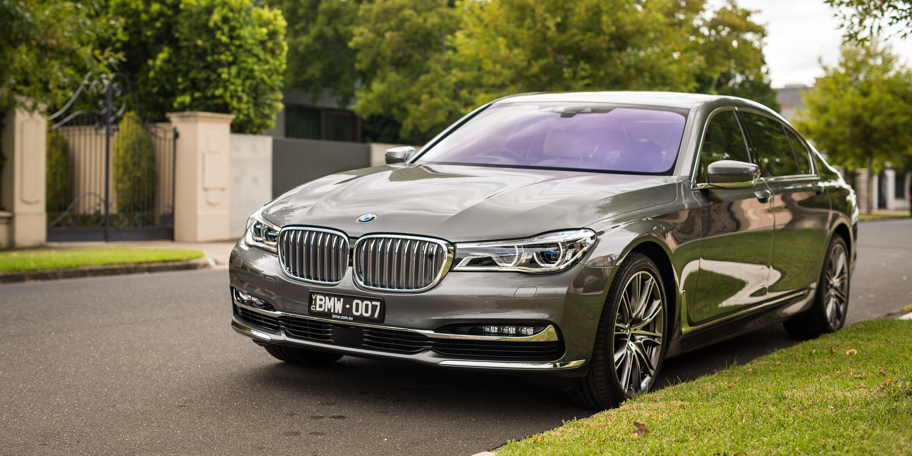 2016 bmw 750li 29