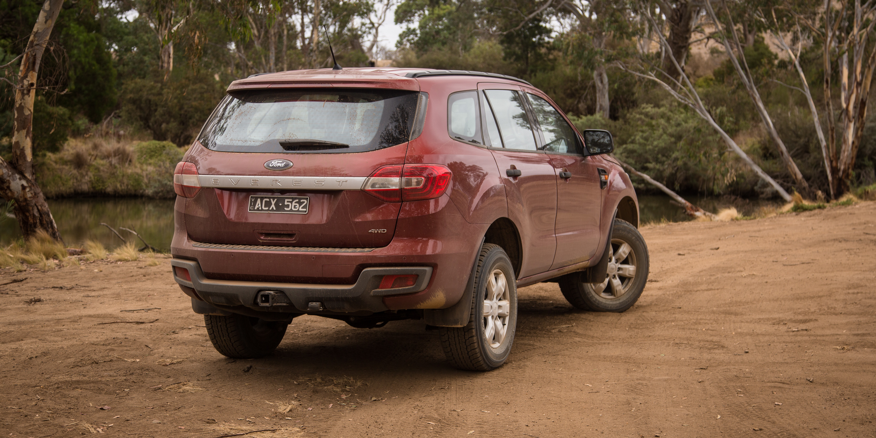 compare nissan x trail and toyota fortuner #2