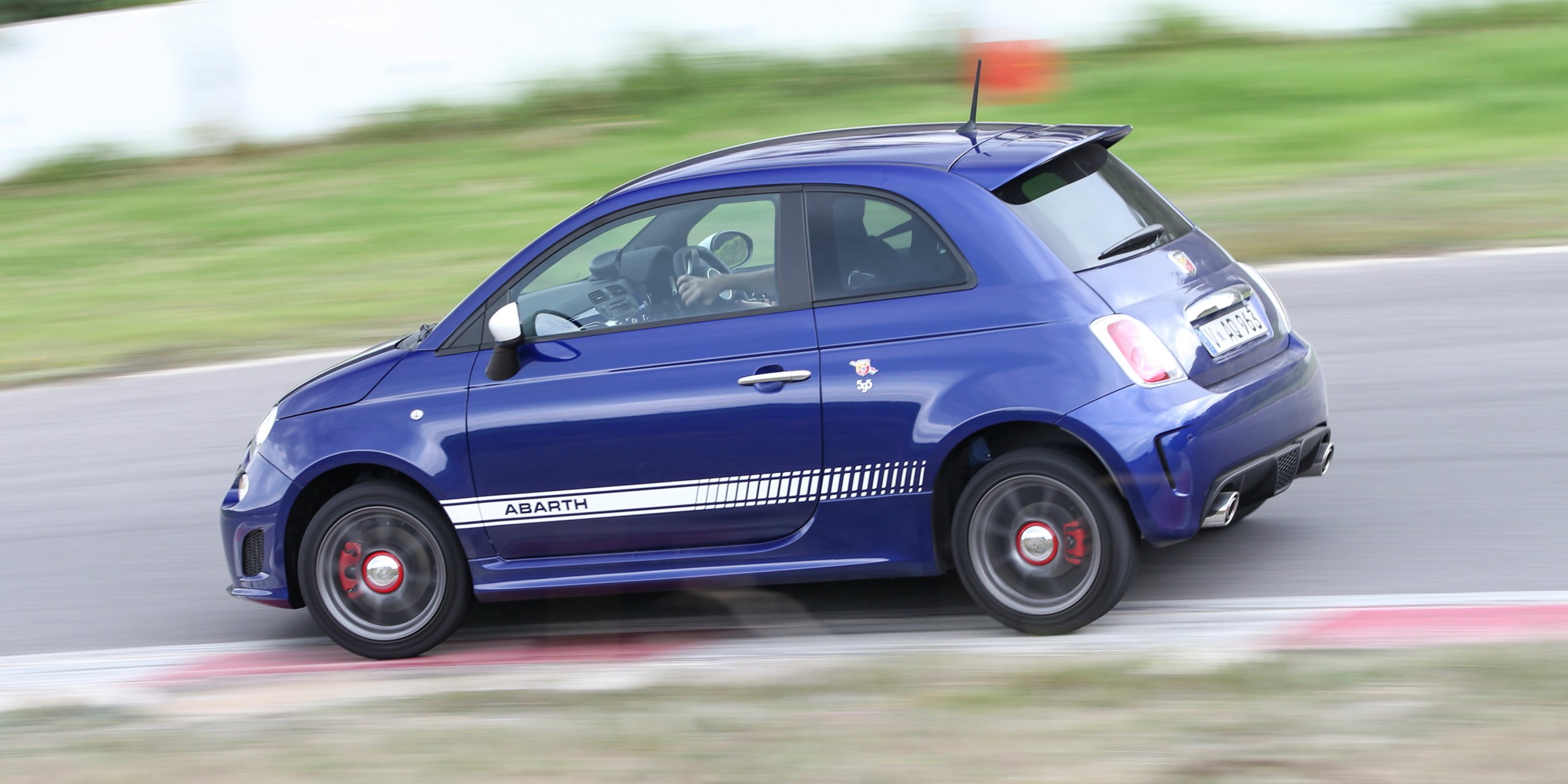 2016 Abarth 595 Review  CarAdvice