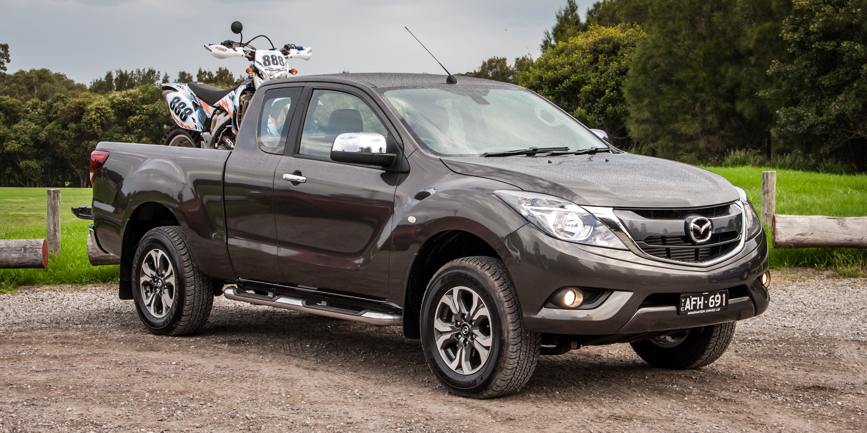 Nissan navara vs mazda bt 50