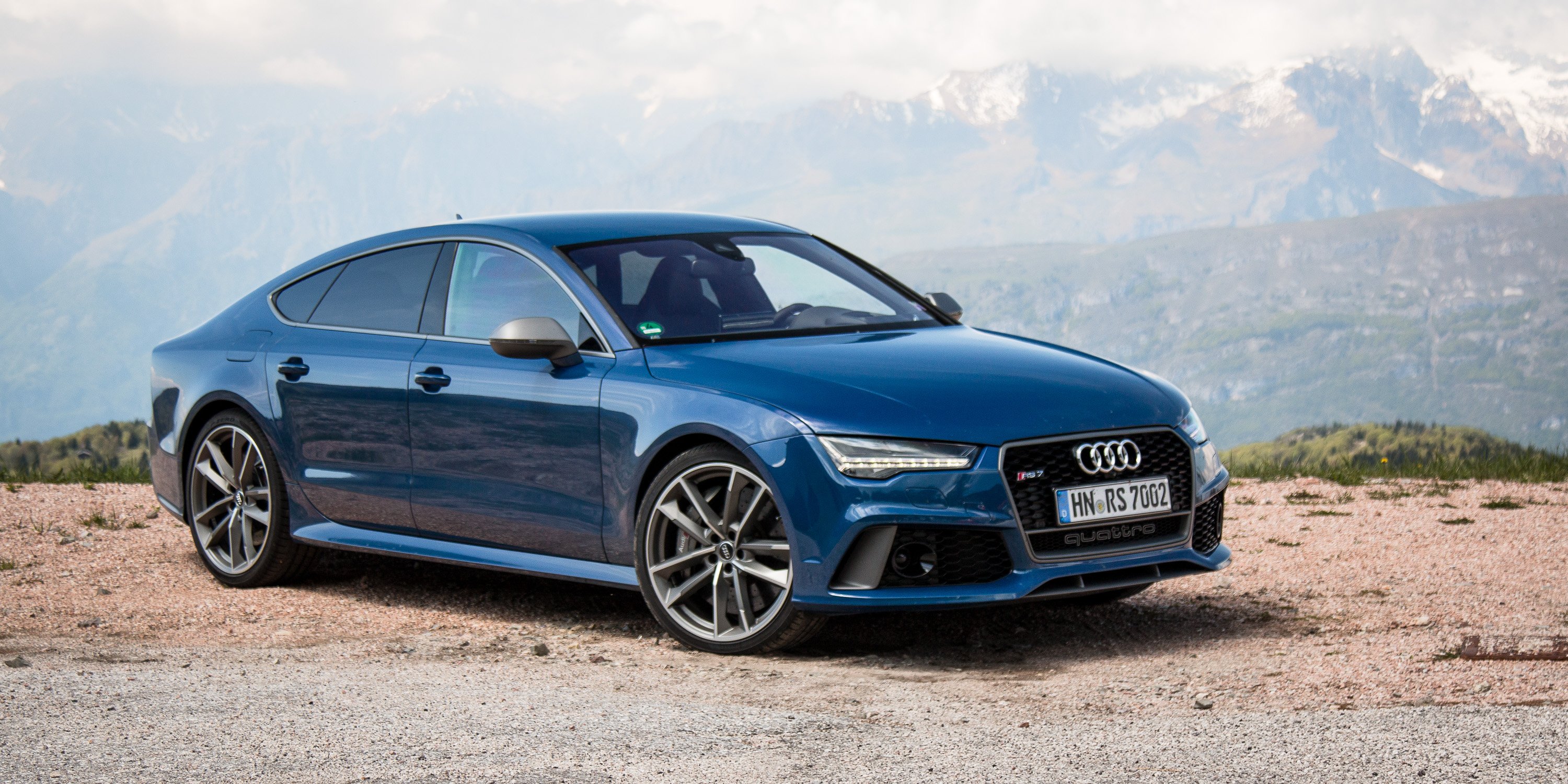 Unrivaled Power: The 2016 Audi RS7 Sportback Performance