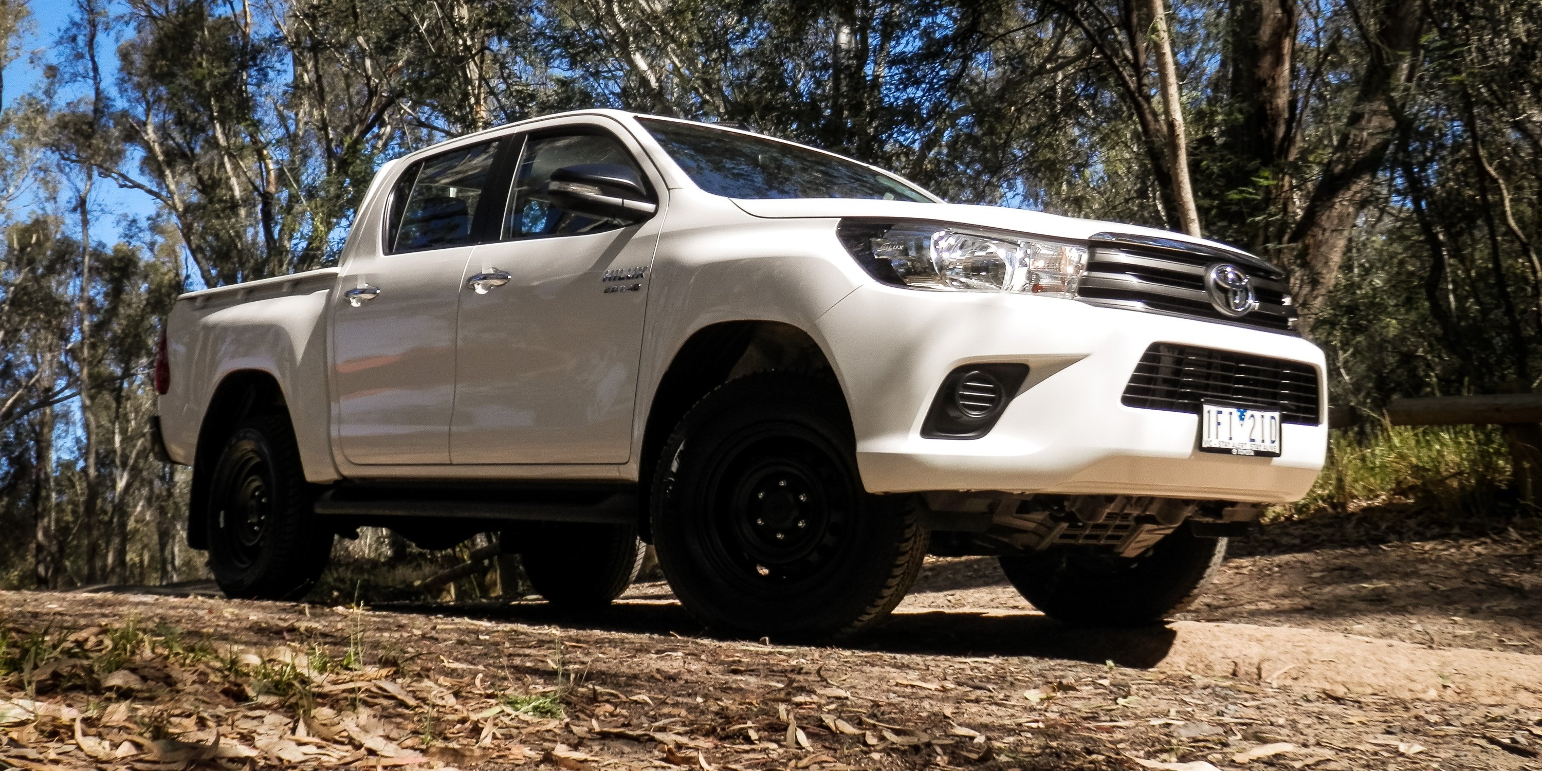 2016 Toyota HiLux SR 4×4 Dual Cab Week with Review Photos CarAdvice