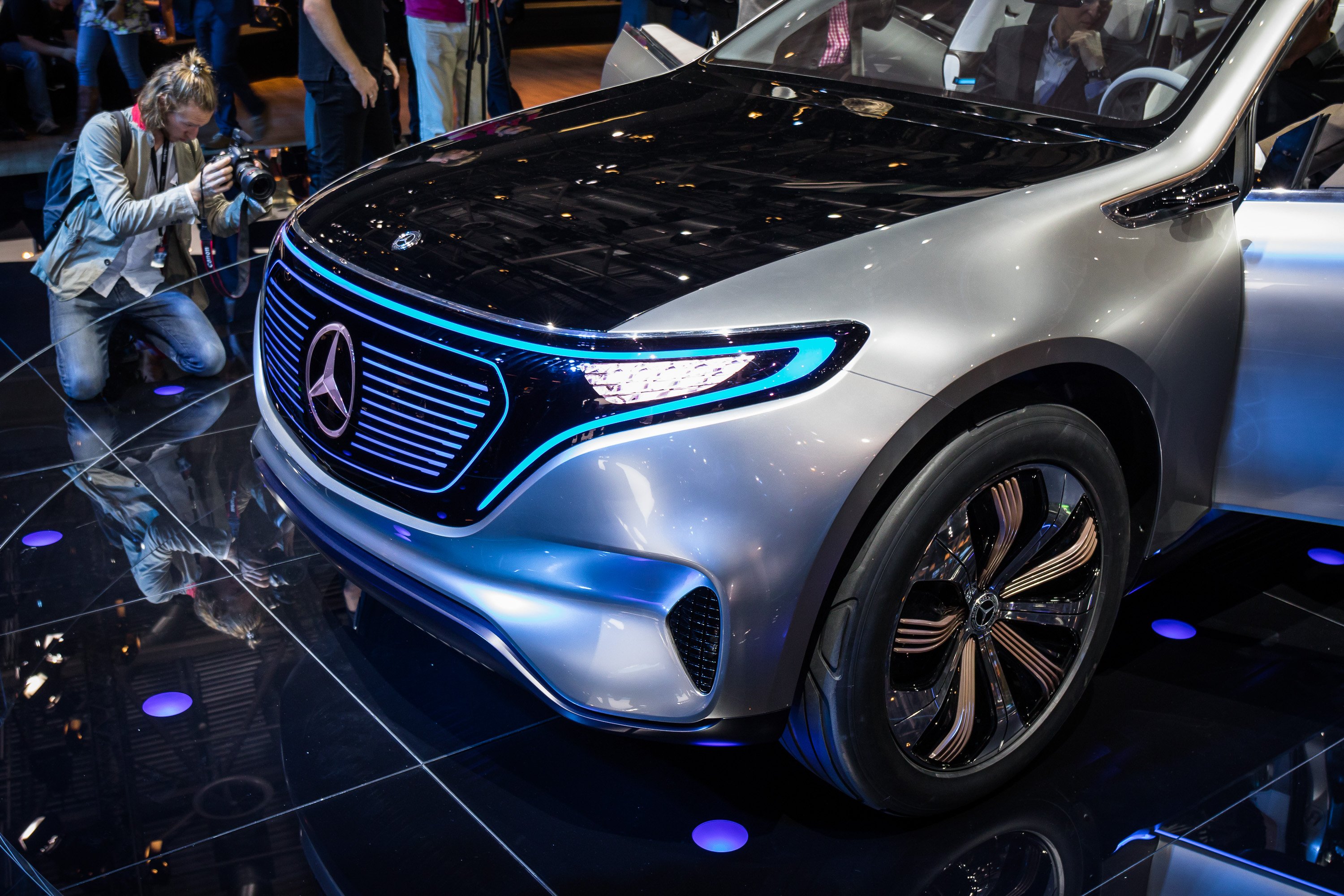 MercedesEQ electric SUV will launch in Australia by 2020 Photos (1 of 5)