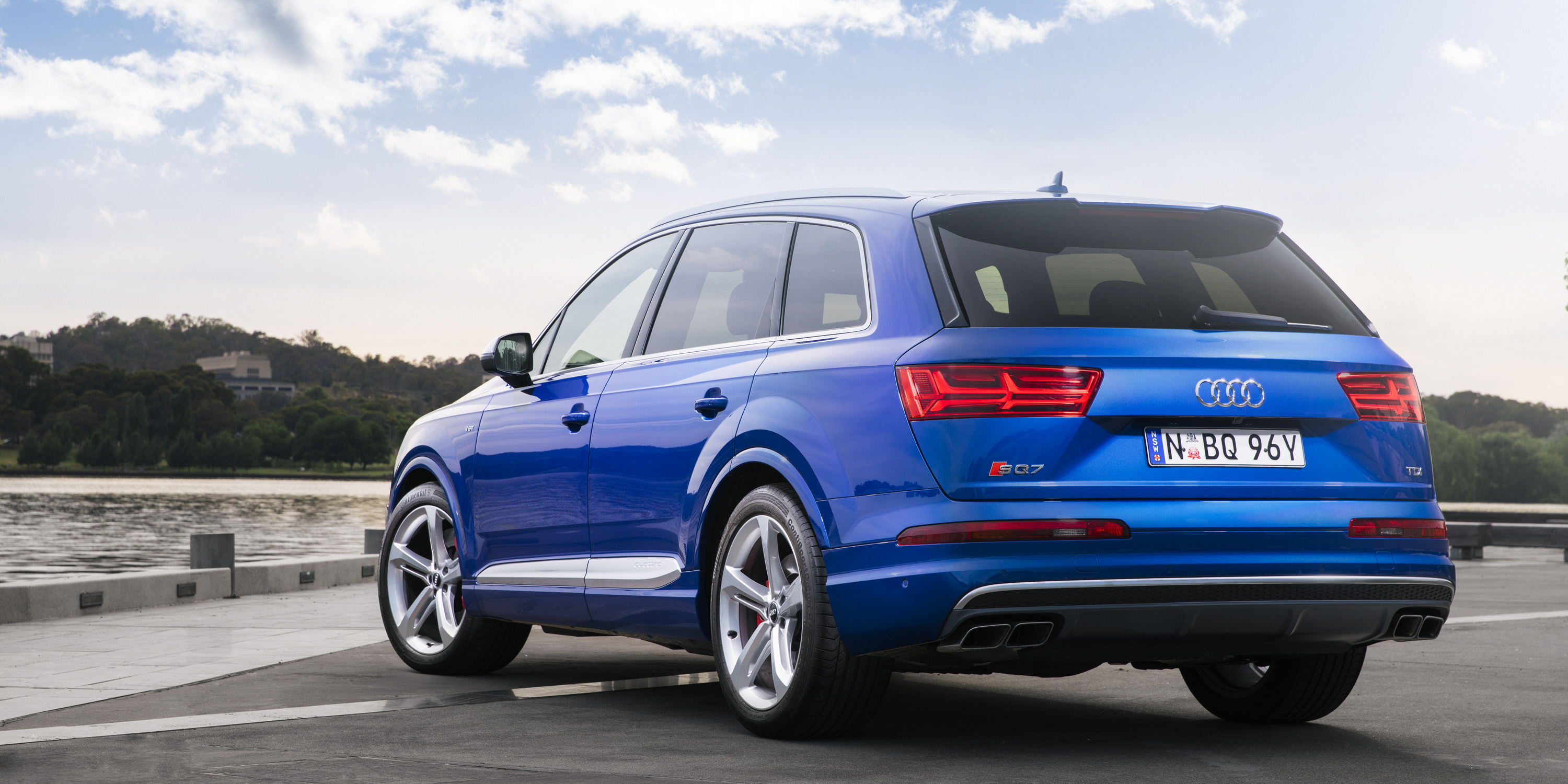 2017 Audi SQ7 TDI pricing and specs - Photos (1 of 56)