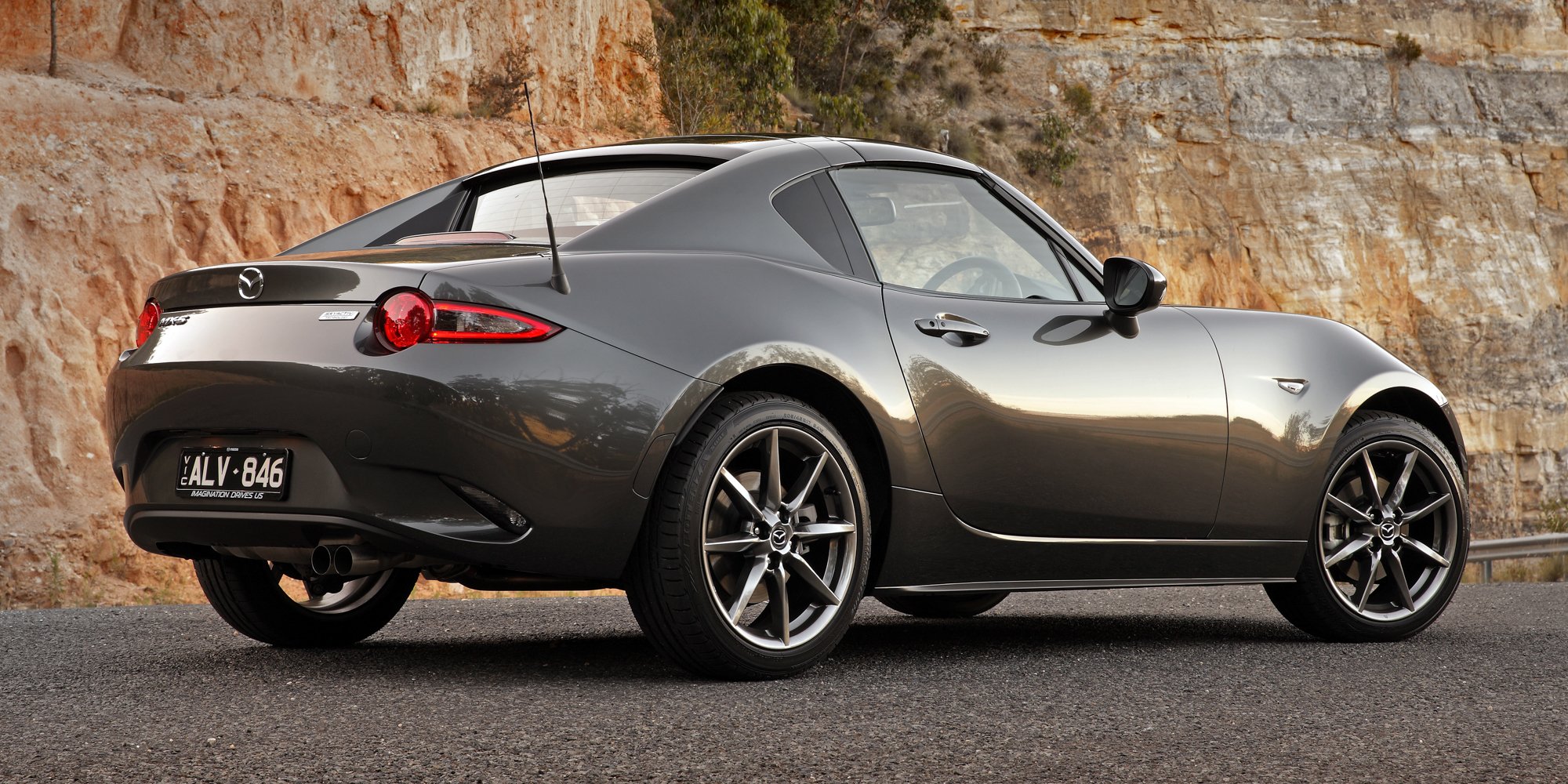 2017-mazda-mx-5-rf-7.jpg