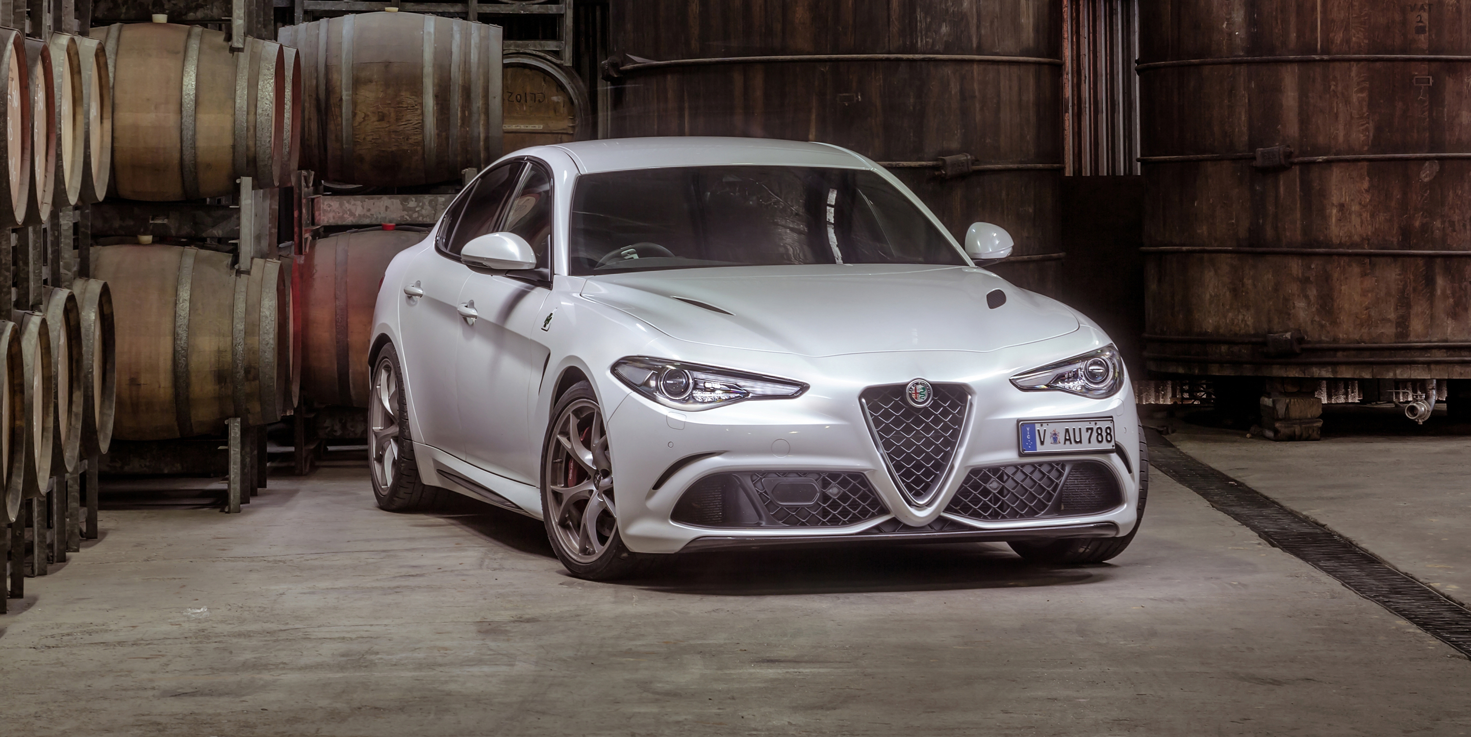 alfa romeo giulia review 2017 alfa romeo giulia qv review caradvice alfa romeo giulia review 2017 alfa romeo giulia qv review caradvice