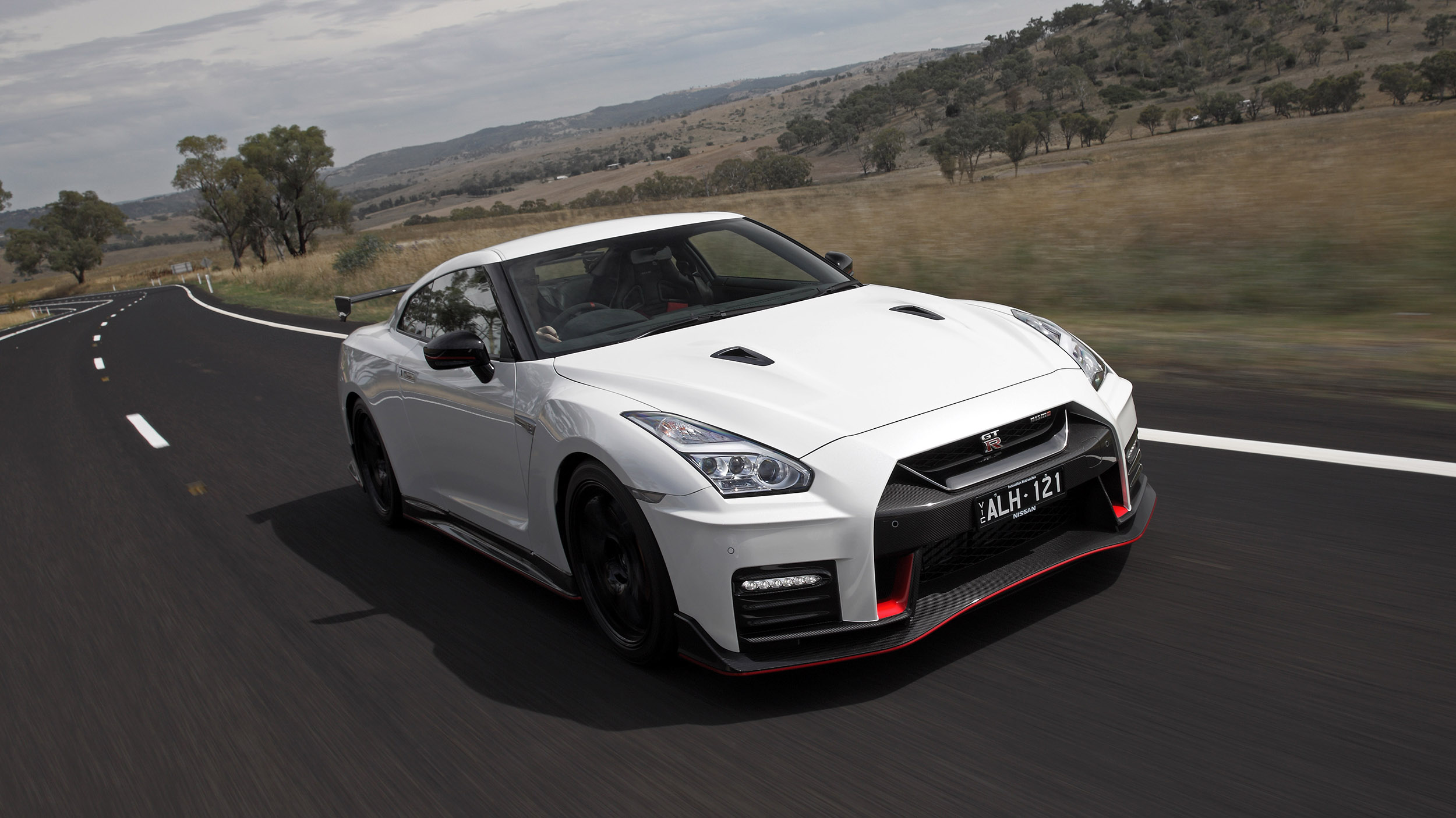 2017 Nissan GT-R Nismo review | CarAdvice