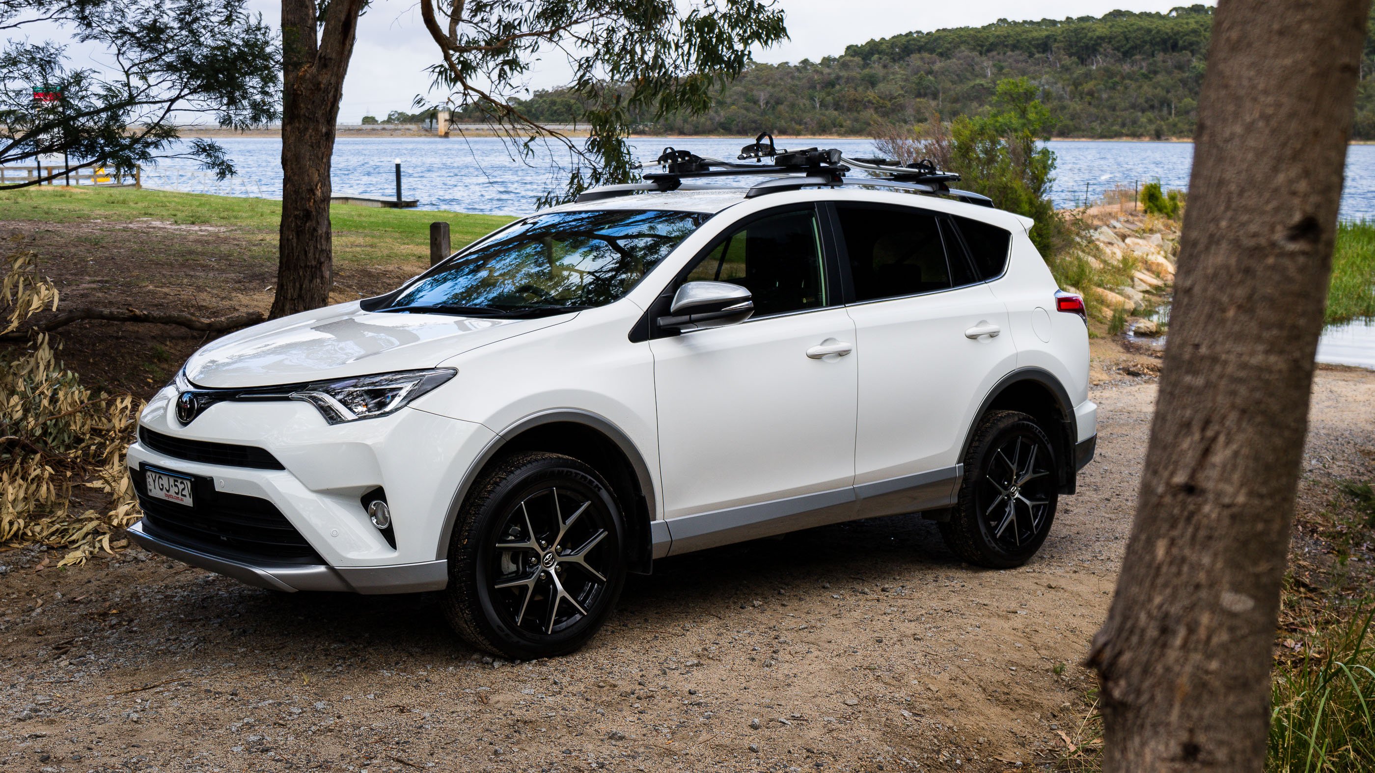 toyota rav4 ratings