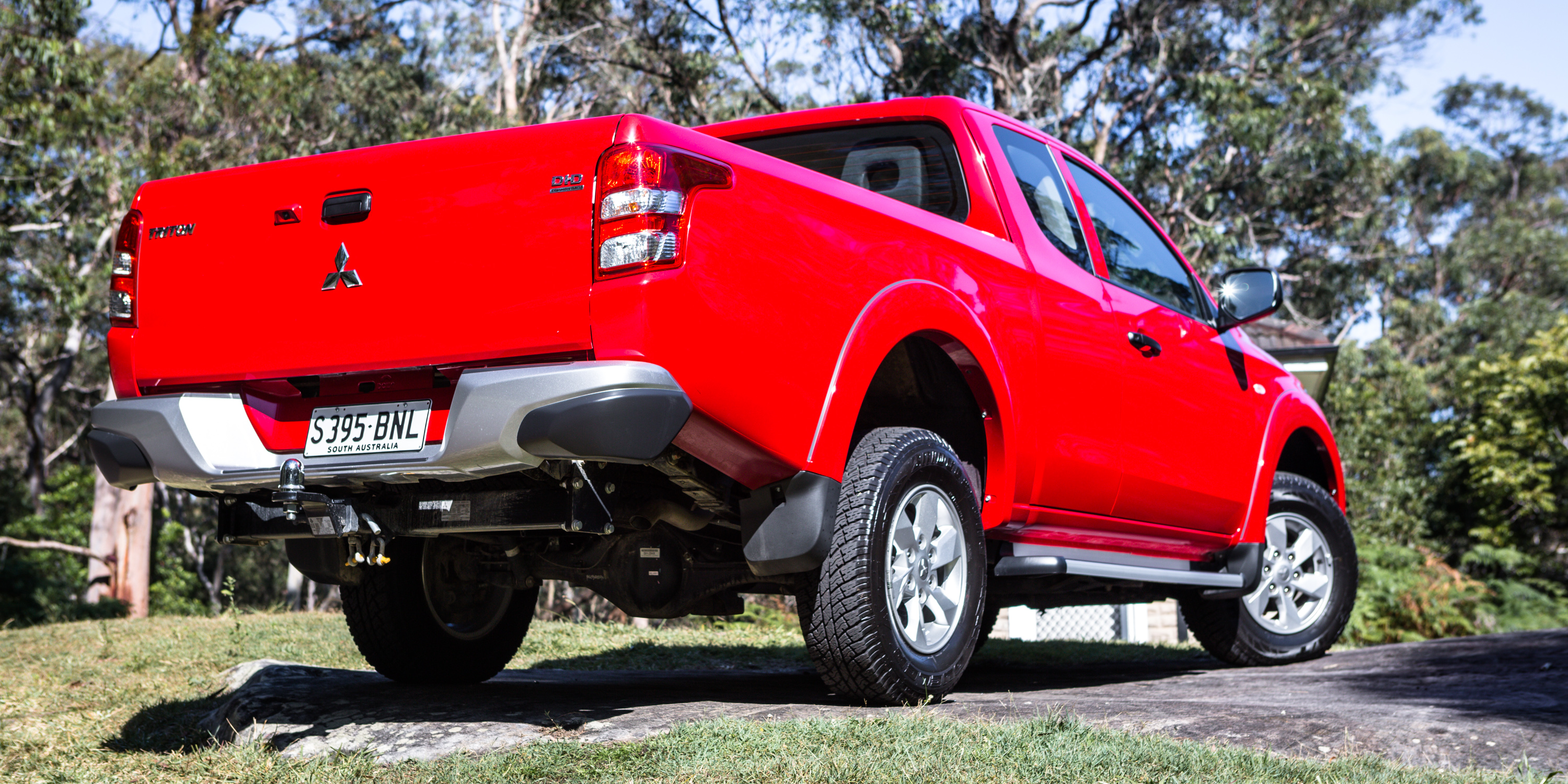 2017 Mitsubishi Triton Glx+ Club Cab Review 