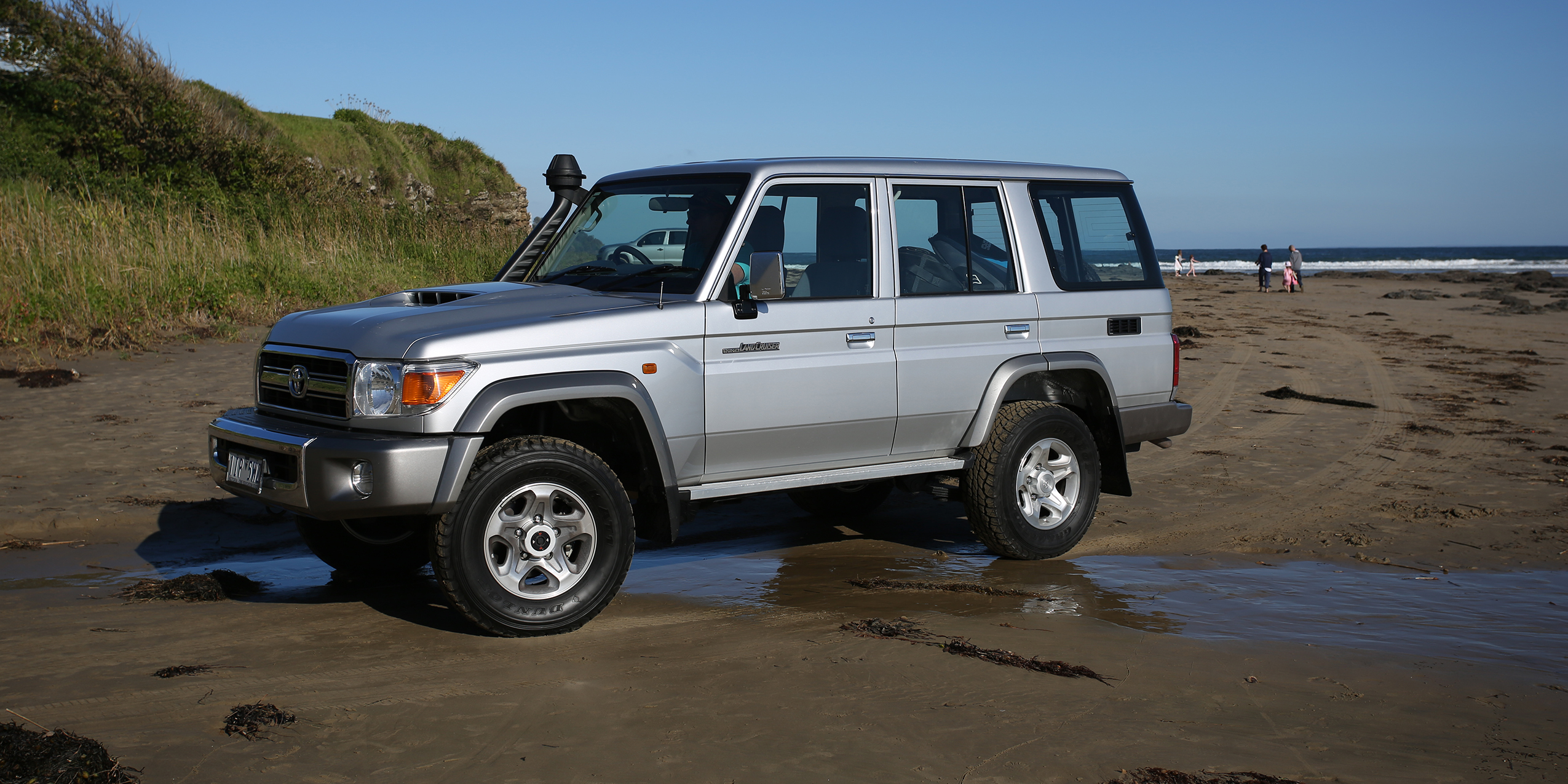 Toyota Land Cruiser Safari