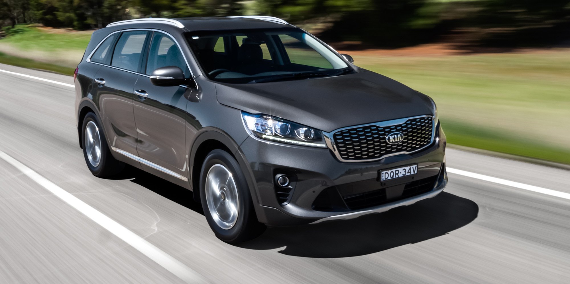 2018 Kia Sorento pricing and specs Photos (1 of 23)