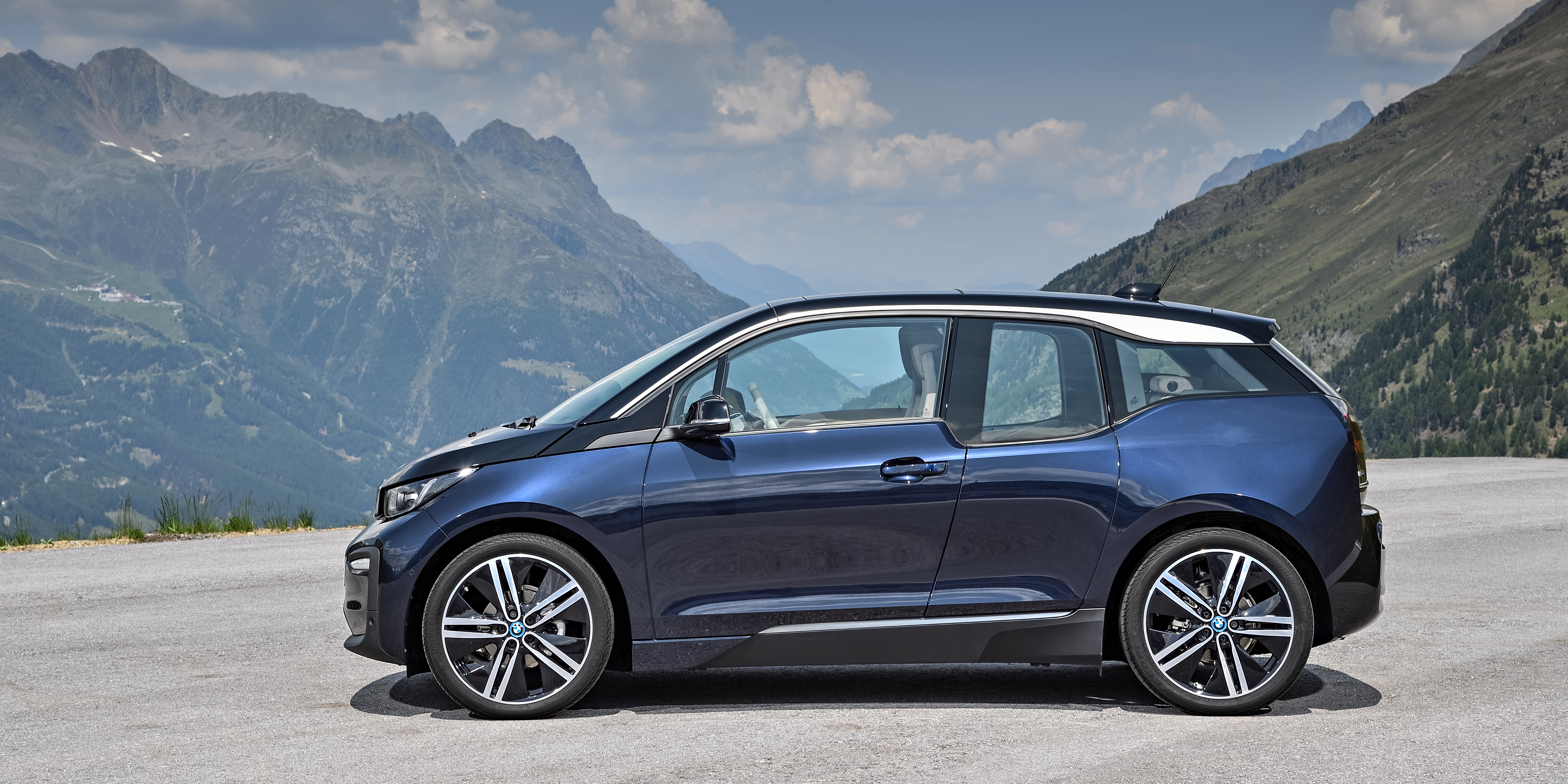 2018 BMW i3 and i3s pricing and specs - Photos (1 of 27)