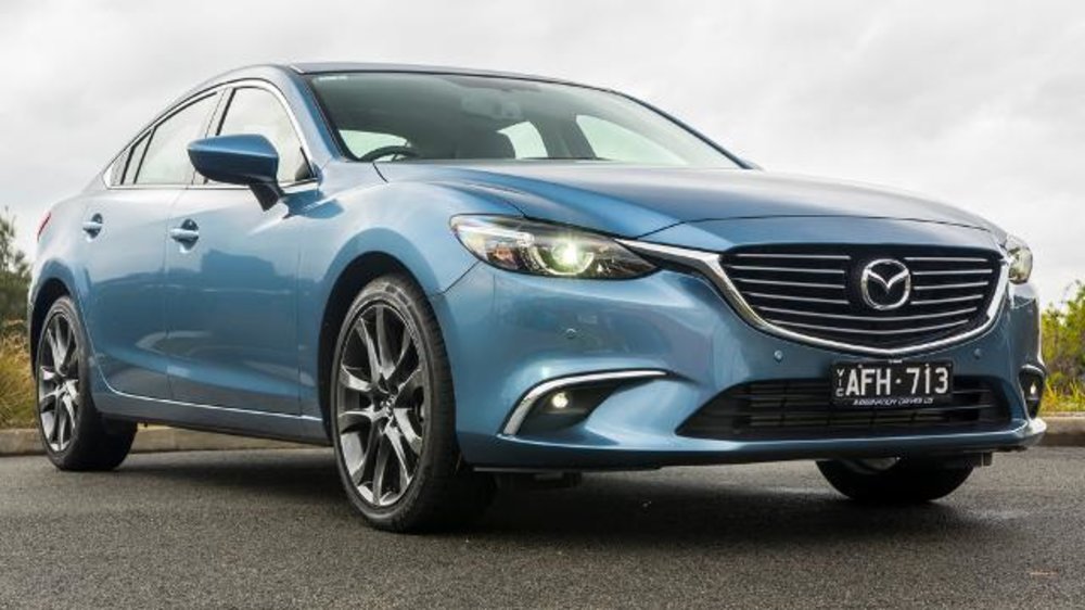 https://s3.caradvice.com.au/thumb/1000/562/wp-content/uploads/videothumbs/1G6blNecdOg_413145_43379.jpg