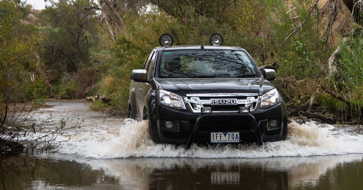 Four-wheel-driving : Top 10 tips for beginners | CarAdvice