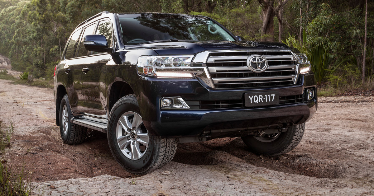Kết quả hình ảnh cho toyota land cruiser 2017