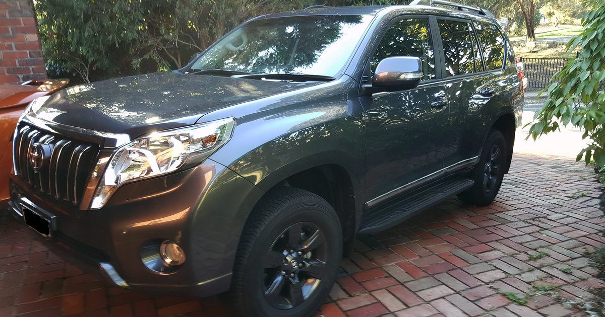 2015 Toyota Landcruiser Prado Altitude (4×4) review ...