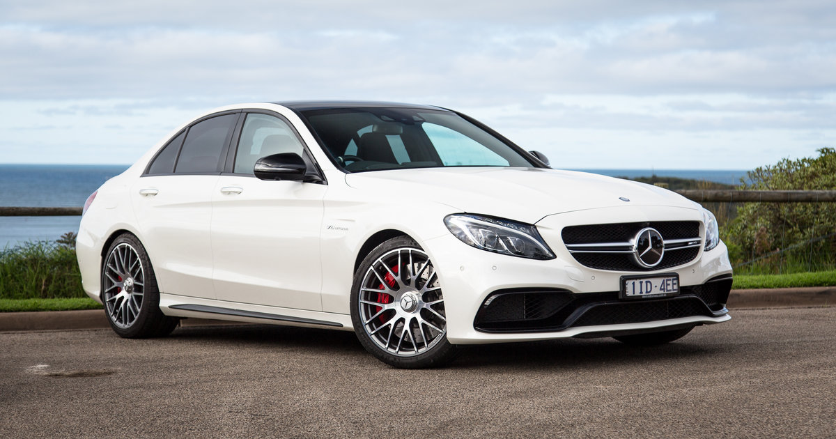 2017 mercedes amg c63s v c36 amg 4