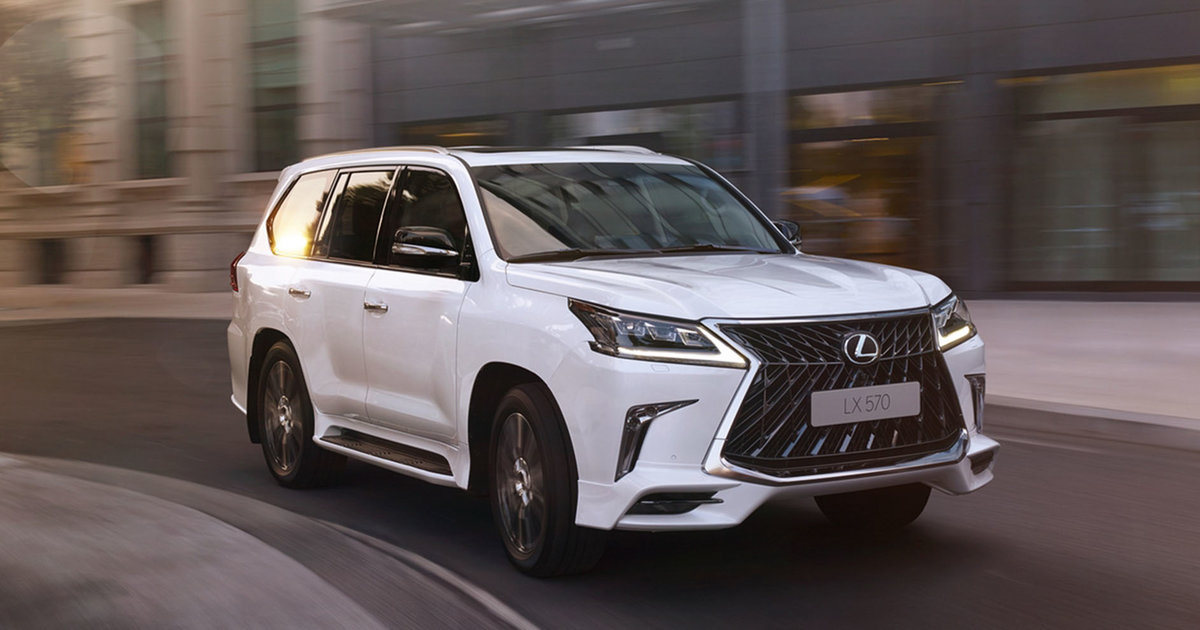 2018 Lexus LX Superior: More aggressive model revealed in Russia - Photos