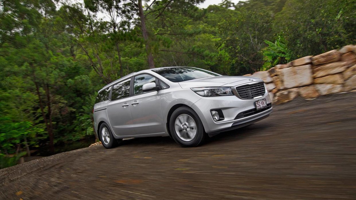 Kia carnival 2015