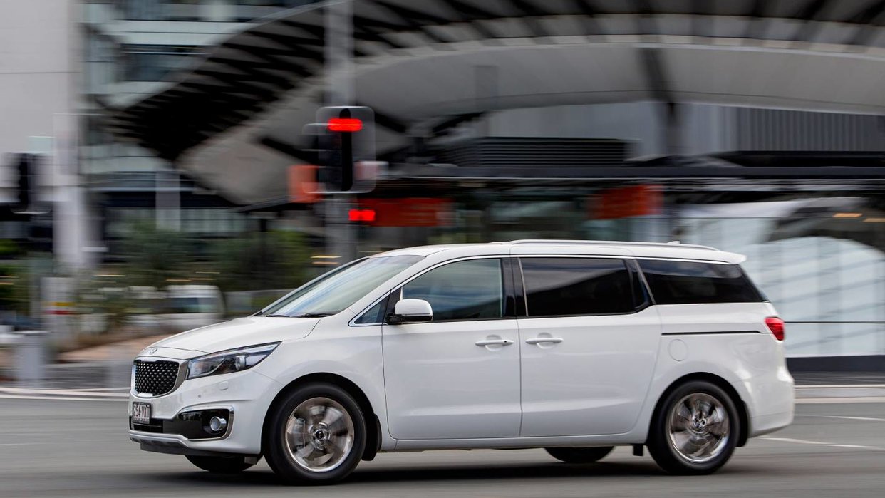 Kia carnival 2015