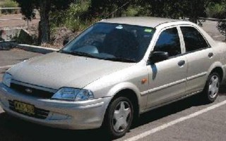 2000 Ford Laser GLXi Review | CarAdvice