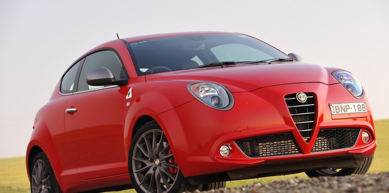 Alfa Romeo MiTo vs Citroen DS3 vs MINI Cooper: sexy hatch comparison