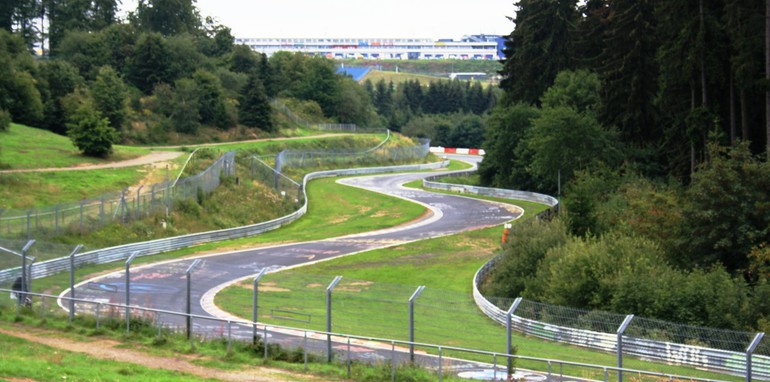 Driving the Nordschleife (Nurburgring)