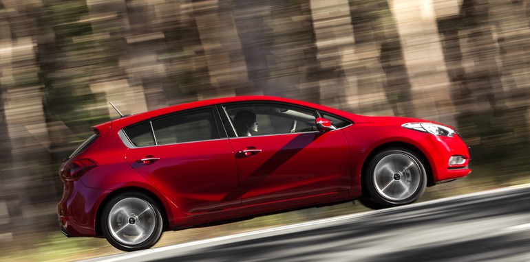 MY14 Kia Cerato 5 door SLi.