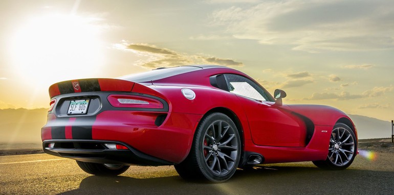 Dodge Viper srt 2017 салон