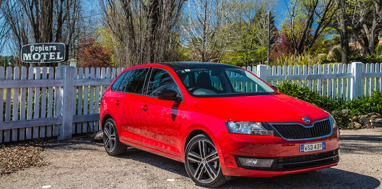 Skoda Rapid v Kia Cerato : Comparison review