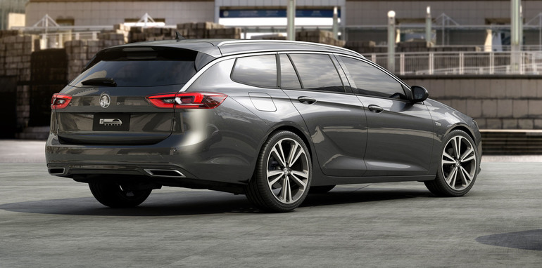 2018_holden_commodore_sportwagon_02.jpg