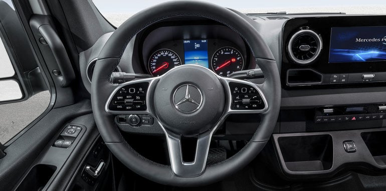 2018 Mercedes-Benz Sprinter interior revealed