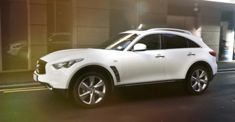 Infiniti Car Dealer >> Infiniti FX37 & FX50 Review | CarAdvice Infiniti Car Dealer >> Infiniti FX37 & FX50 Review | CarAdvice
