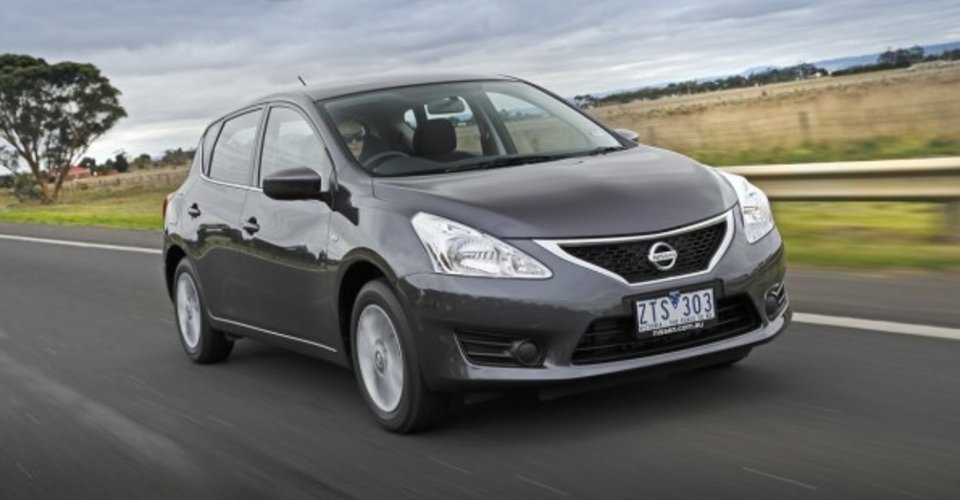 2013 Nissan Pulsar Hatch Review - photos | CarAdvice