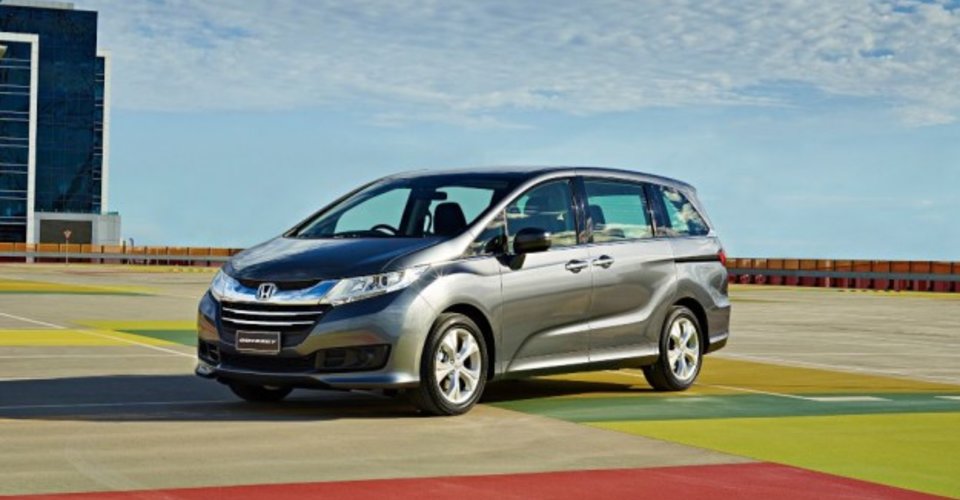Honda odyssey hybrid