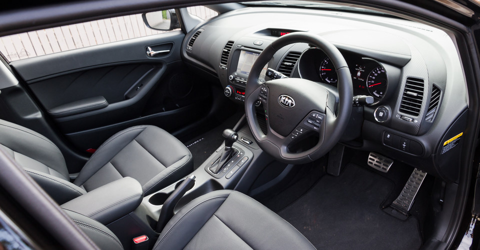 2015 Kia Cerato Review : SLi Hatch | CarAdvice