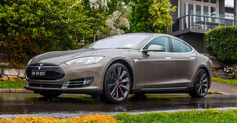 Tesla model s 2015