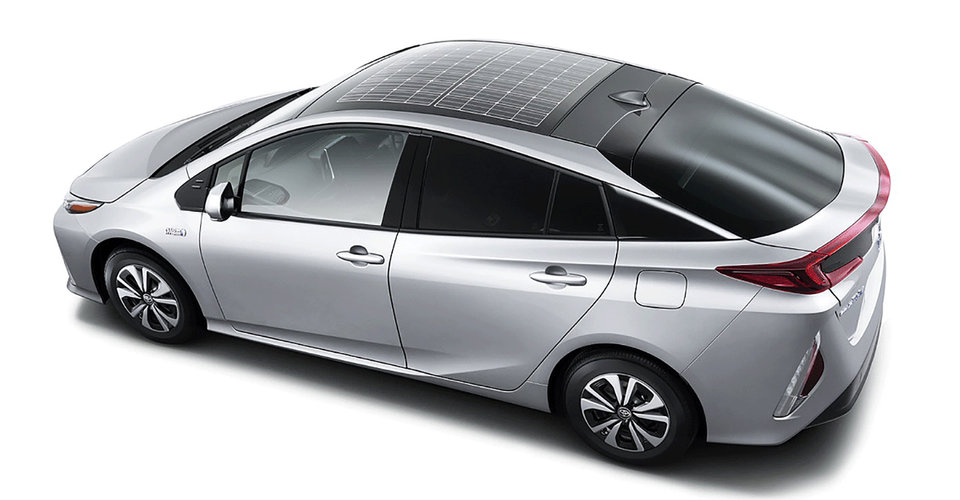 Toyota Prius plugin hybrid gets solar roof option for Europe, Japan