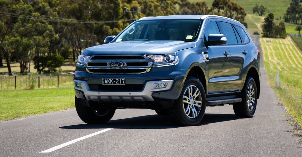 2017 Ford Everest Trend RWD review | CarAdvice