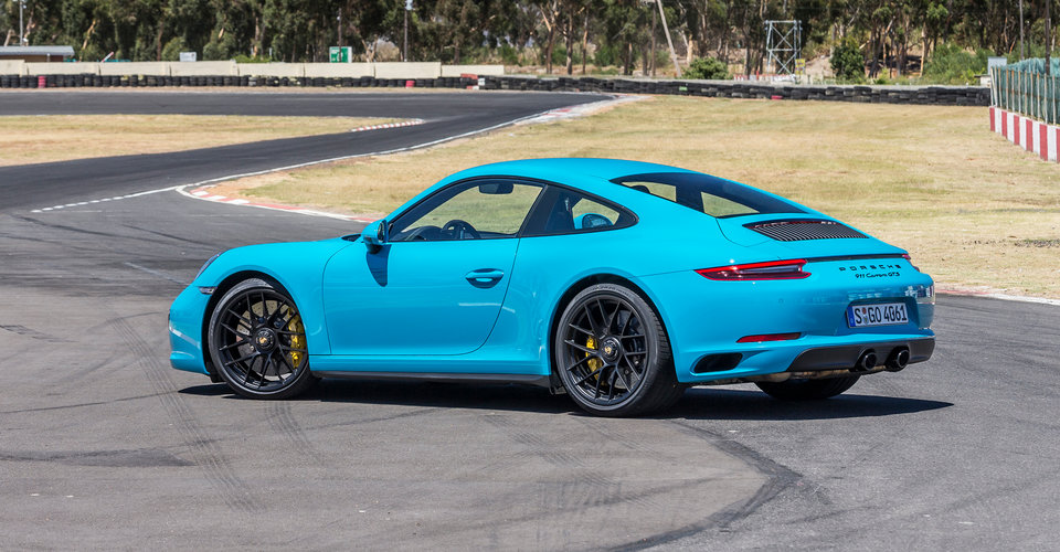 2017 porsche 911 gts review caradvice 2017 porsche 911 gts review caradvice