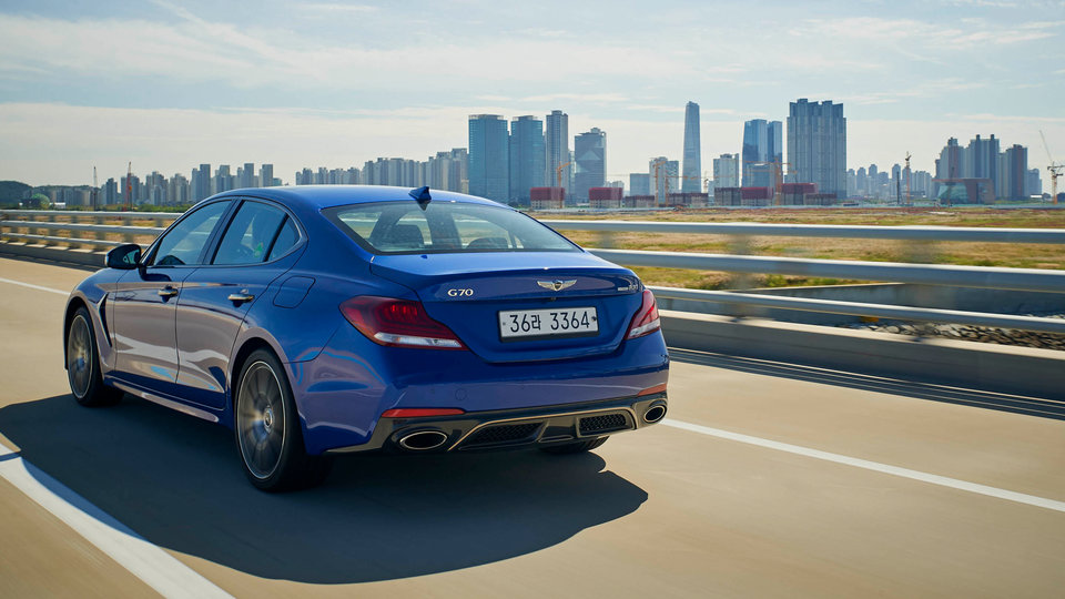 2018-Genesis-g70-launch-review-33.jpg