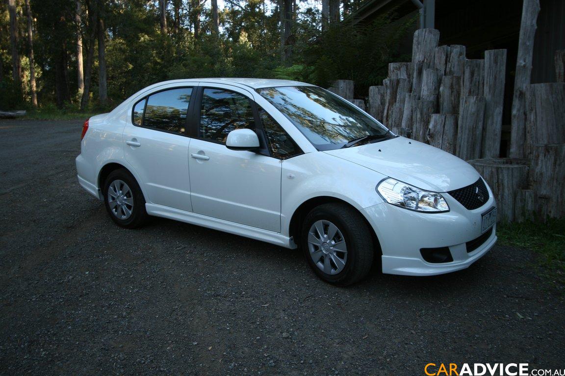 The Big Small Car Comparison Photos the-big-small-car-comparison-photos