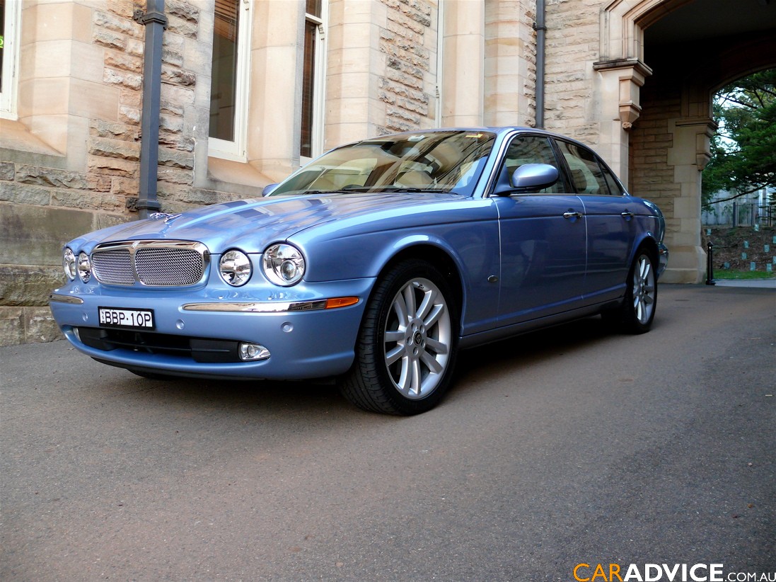 Jaguar XJ 2008 С„РёРѕР»РµС‚РѕРІС‹Р№ С†РІРµС‚