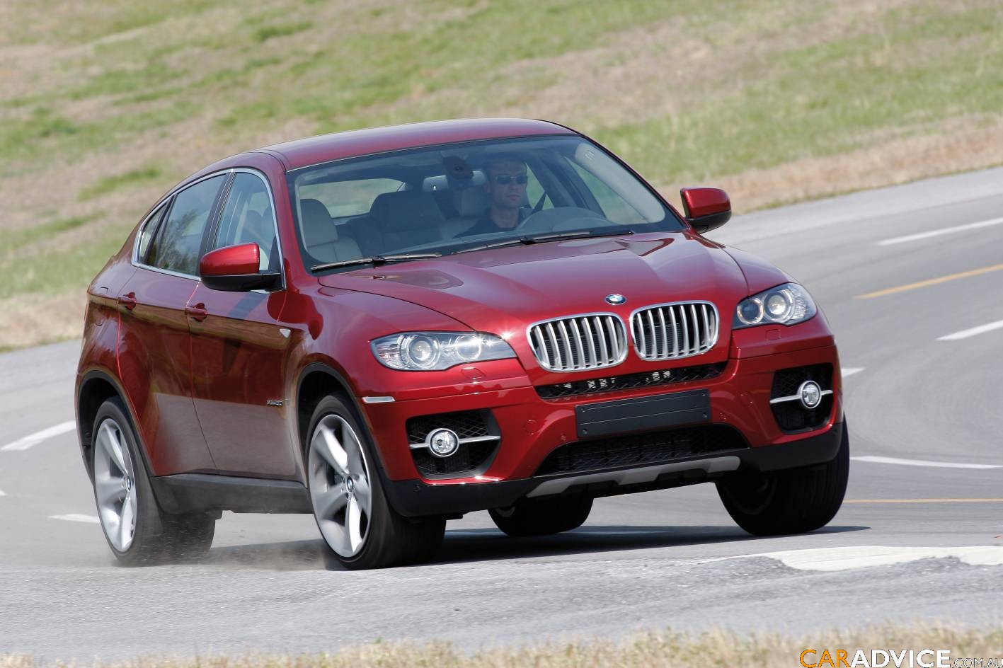 2009 BMW X6 xDrive50i V8 twin turbo - Photos (1 of 12)