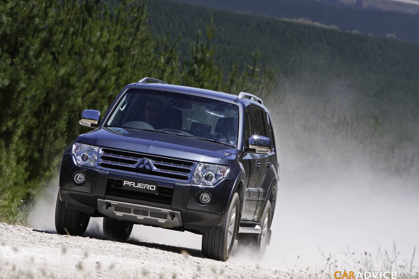  2009  Mitsubishi Pajero  NT Photos